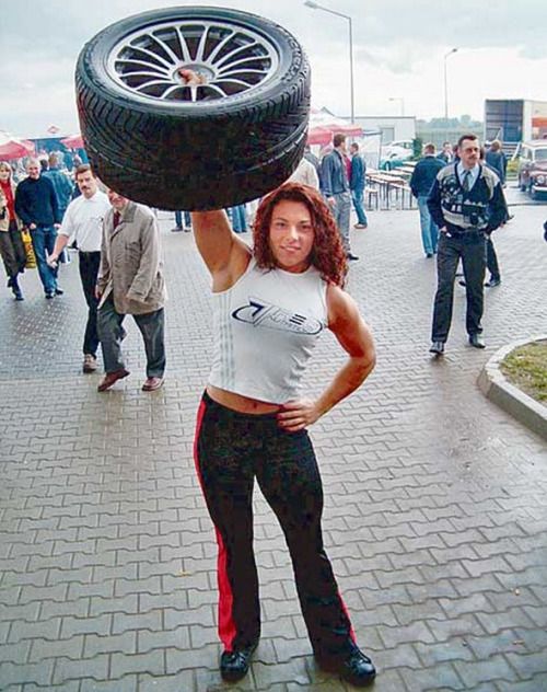 worlds strongest girl